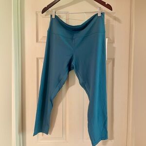 NWT! Lululemon Align HR Crop 23" Size 14 Color Capture Blue 💙